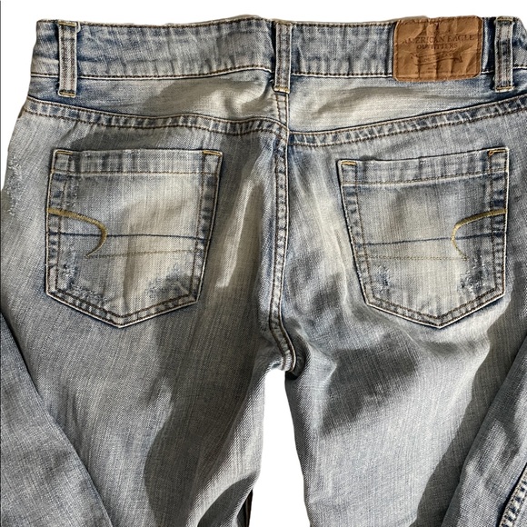 AMERICAN EAGLE faded/distressed jeans size 10 regular - Picture 2 of 6
